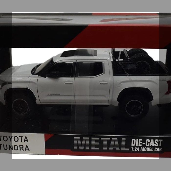 TOYOTA Tundra 1/24スケール 白 DIECAST ダイキャスト ミニカー プルバック機能付き 完成品 モデルカー トヨタ 箱入り おもちゃ ライトアップ サウンド